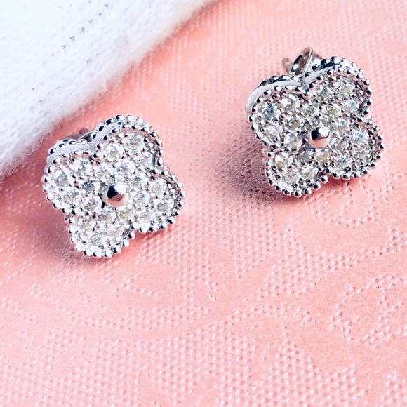Moissanite Jewelry - .30CARAT Diamond Moissanite Studs